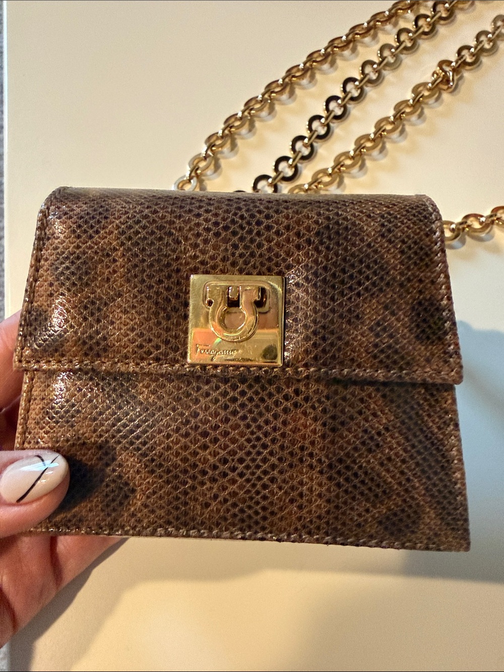 Salvatore Ferragamo Vintage Gancini Mini Crossbody/ Shoulder Bag with Gold Chain - Picture 3 of 5